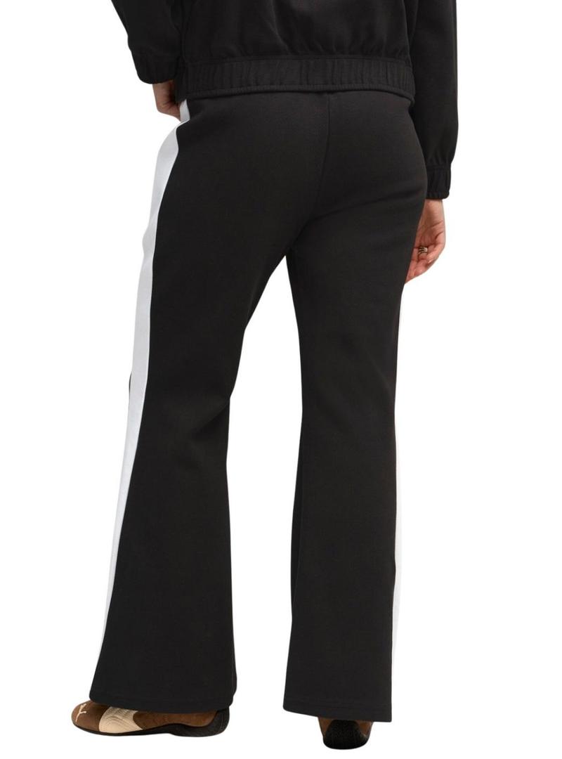 Calça esportiva Puma T7 flare preta para mulher.
