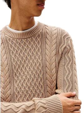 Camisola Tommy Jeans Cable bege para homem.