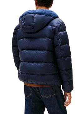 Casaco Tommy Jeans com capuz azul com logo para homem.