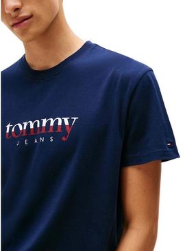 Camiseta Tommy Jeans DNA azul marinho para homem.