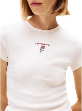 Camiseta Tommy Jeans Rose branca para mulher.