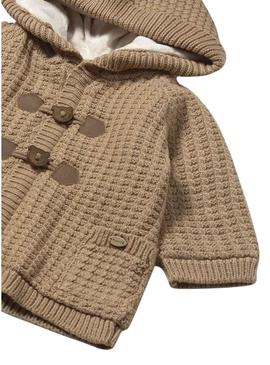 Jaqueta Mayoral tricot tostada para recém-nascido