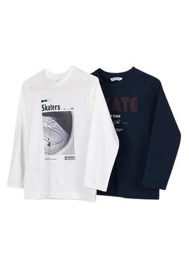 Conjunto de 2 camisetas Mayoral skate branco marinho para menino.