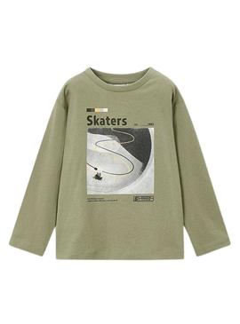 Conjunto de 2 camisetas Mayoral skate verde branco menino.