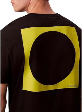 Camisa Calvin Klein círculo preto para homem.