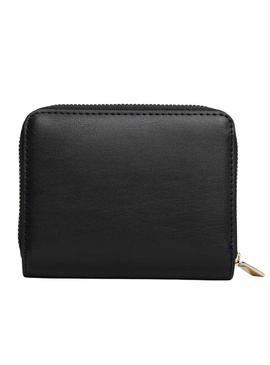 Carteira Tommy Hilfiger Icon preta com aba para mulher.