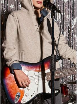 Moletom Mayoral com capuz e abertura com botões bege para menino.