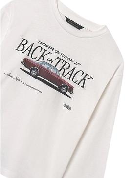 Camiseta Mayoral estampa carro branco para menino.