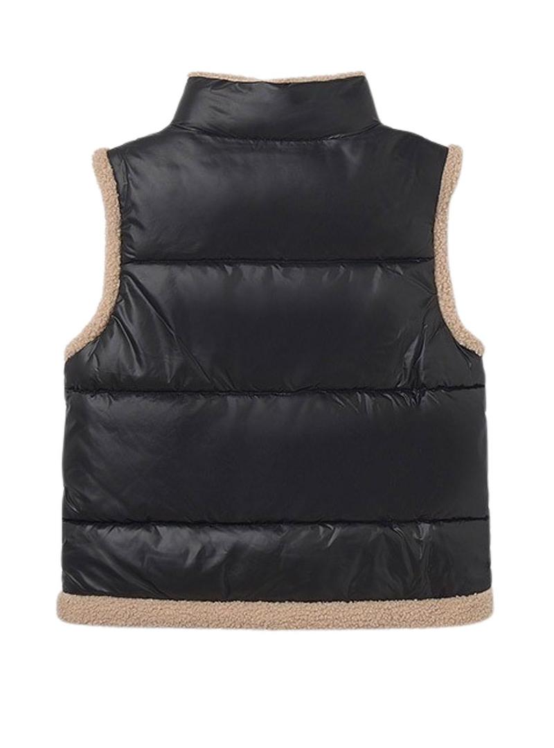Colete Mayoral de pele preto com contrastes para menina.