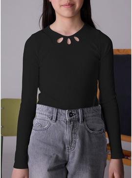 Camiseta Mayoral canalé cortada em preto para menina.