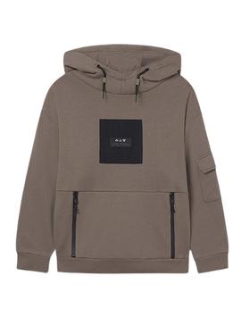 Moletom Mayoral marrom de contraste para menino.