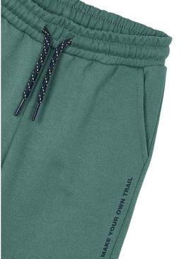 Fato de treino Mayoral 2 calças verdes para menino.