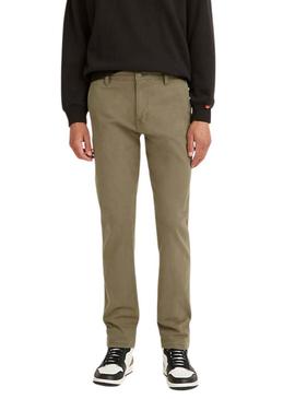 Calça Levis XX Chino Standard Taper verde para homem