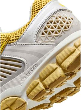 HJ9607-700 W Nike Zoom Vomero 5