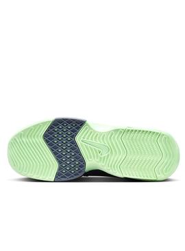 LeBron Witness 8 300