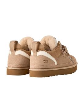 Sapatilhas UGG Lowmel bege para mulher.