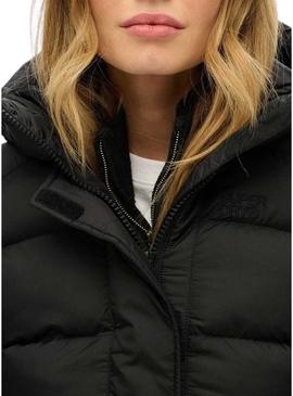 Jaqueta acolchoada Superdry com capuz 5 Baffle Puffer preta para mulher