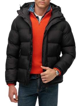 Jaqueta acolchoada com capuz Superdry Hooded Tech Padded preta para homem.