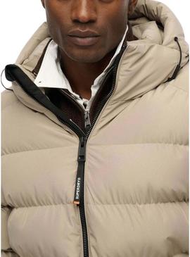Camisa acolchoada Superdry Hooded Sports Puffer bege para homem.