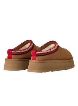 Tamancos UGG Tazz II plataforma para mulher.