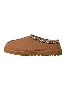 Tamancos UGG Tasman II em castanho para homem.