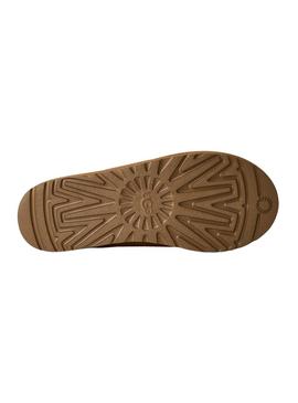 Tamancos UGG Tasman II em castanho para homem.