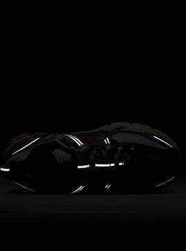 Sapatilhas Nike Modelo Vomero 5 para menino e menina