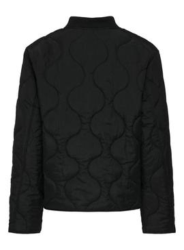 Jaqueta preta Only Salsa para mulher.