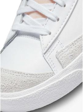 Tênis Nike Blazer Mid 77 branco e rosa para mulher