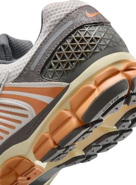 Tênis Nike Zoom Vomero 5 para homens.