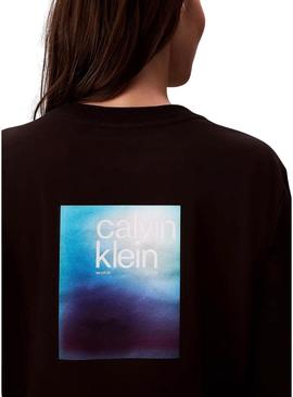 Camisa Calvin Klein Jeans Satin Ombre Graphic preta para mulher.