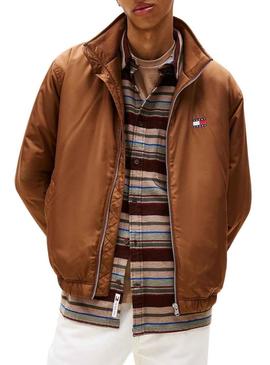Casaco acolchoado marrom Tommy Jeans para homem.