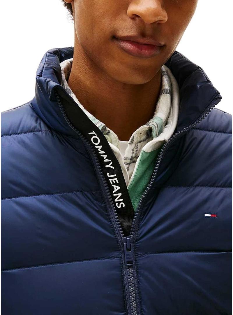 Jaqueta ultraleve azul Tommy Jeans para homem.