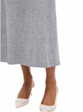 Saia Vila Viril cinza para mulher.