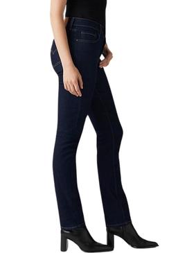 Calça jeans Levis 724 denim escuro para mulher.