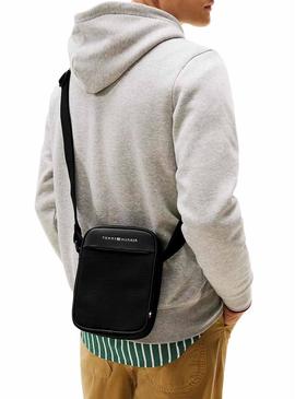 Bolsa Tommy Hilfiger Foundation preta para homem.