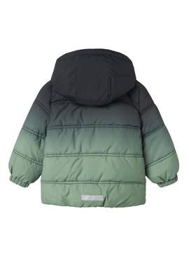 Casaco acolchoado Name It Malcom verde degradê para menino.