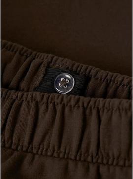 Calça jogger Name It Mobie marrom para menino.