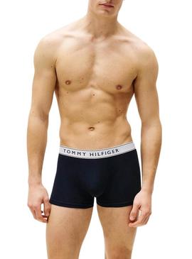 Pacote de 3 cuecas Tommy Hilfiger Trunk com estampa marinha para homens.