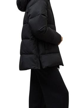 Jaqueta acolchoada Ecoalf Fuji preta para mulher.