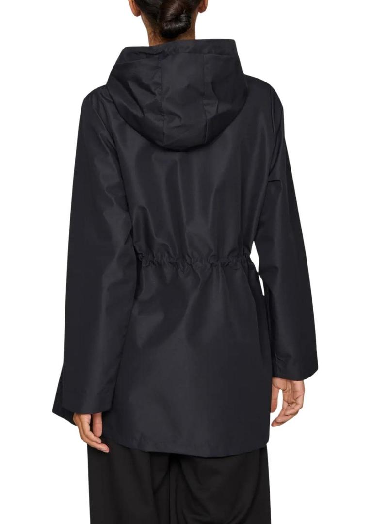 Capa de chuva preta Vila Vitally para mulher.