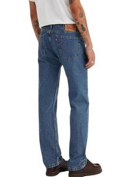 Calça jeans Levis 505 denim médio para homem.
