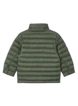 Casaco acolchoado verde da Mayoral para menino.