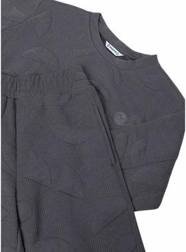 Conjunto de moletom acolchoado cinza da Mayoral para menina.