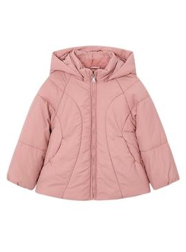 Casaco acolchoado Mayoral cor-de-rosa para menina.