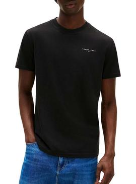 Camiseta Tommy Jeans Linear Chest preta para homem.