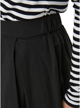 Saia Only Maila preta para mulher.