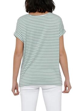 Camiseta Only Moster listras verdes para mulher.