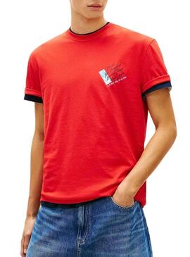Camiseta Tommy Jeans Shift vermelha para homem.