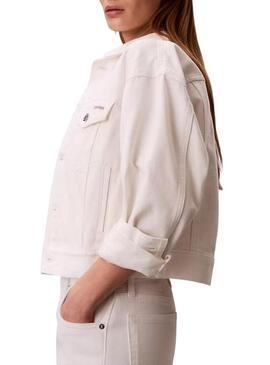 Jaqueta jeans Calvin Klein Jeans dos anos 90 branca para mulher.